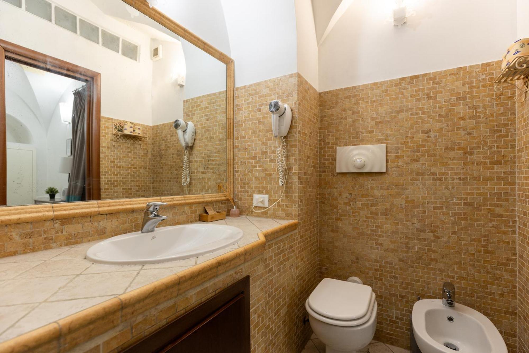 Guest house Cimarra 14-15 - *