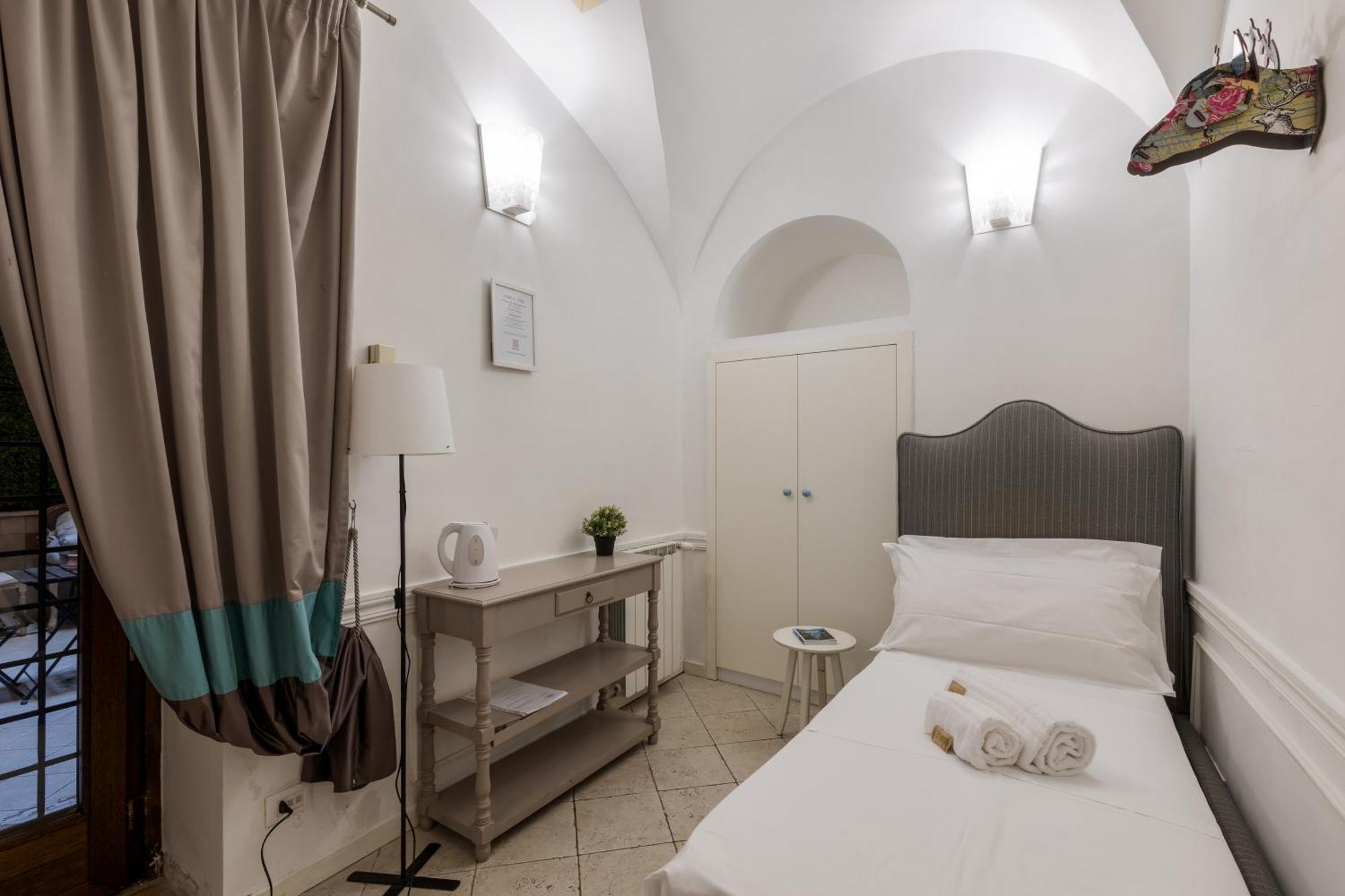 Cimarra 14-15 - Guest house